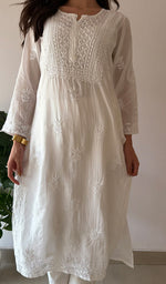 Load image into Gallery viewer, Women's Lakhnavi Handcrafted Cotton Chikankari Kurti - HONC0367967