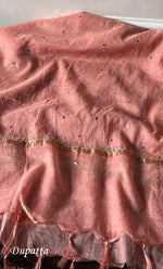 将图像加载到图库查看器中, Women's Lakhnavi Handcrafted Mul Chanderi Unstitched Chikankari Full Suit Material - HONC0320777