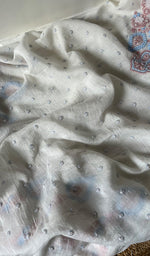 将图像加载到图库查看器中, Women's Lakhnavi Handcrafted Mul Chanderi Kurta And Dupatta Set - HONC0279829