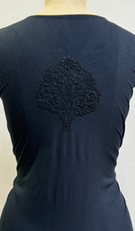 Load image into Gallery viewer, Women's Lucknowi Handcrafted Cotton Chikankari Kurti - HONC0232213