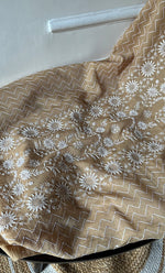 Load image into Gallery viewer, Women's Lakhnavi Handcrafted Maheshwari Mul Chanderi Kurta And Dupatta Set - HONC0301241