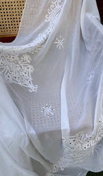 Load image into Gallery viewer, Women's Lakhnavi Handcrafted Viscose Georgette Chikankari Saree - HONC0208447