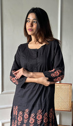 Load image into Gallery viewer, Women's Lucknowi Handcrafted Cotton Chikankari Top - HONC0297381