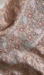 将图像加载到图库查看器中, Women's Lucknowi Handcrafted Pure Organza Silk Chikankari Kurta Dupatta Set - HONC0274457