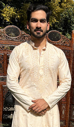 Load image into Gallery viewer, Men's Lucknowi Handcrafted Cotton Chikankari Kurta - HONC0329852