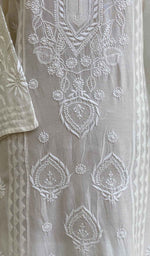 将图像加载到图库查看器中, Women's Lucknowi Handcrafted Off White Chanderi Silk Chikankari Kurti - HONC021206