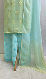 将图像加载到图库查看器中, Lucknowi 手工粘胶乔其纱 Chikankari Kurta Palazzo 带 Dupatta 套装 - HONC0113556