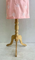 将图像加载到图库查看器中, Lucknowi 手工纯棉 Chikankari Kurti - HONC0133772