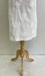 Load image into Gallery viewer, Lucknowi Handcrafted Cotton Chikankari Kurti - HONC059960