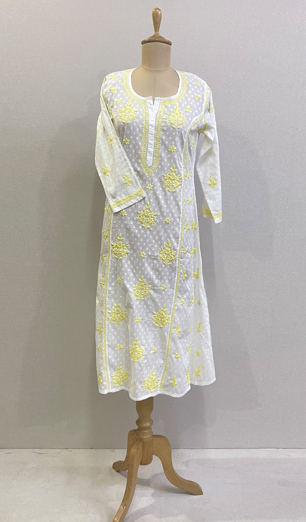 Gulshan Women's Lucknowi Handcrafted Cotton Chikankari Kurti - HONC0159639