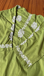 将图像加载到图库查看器中, Meerab Women's Lucknowi Handcrafted Cotton Chikankari Kurti - HONC0301013