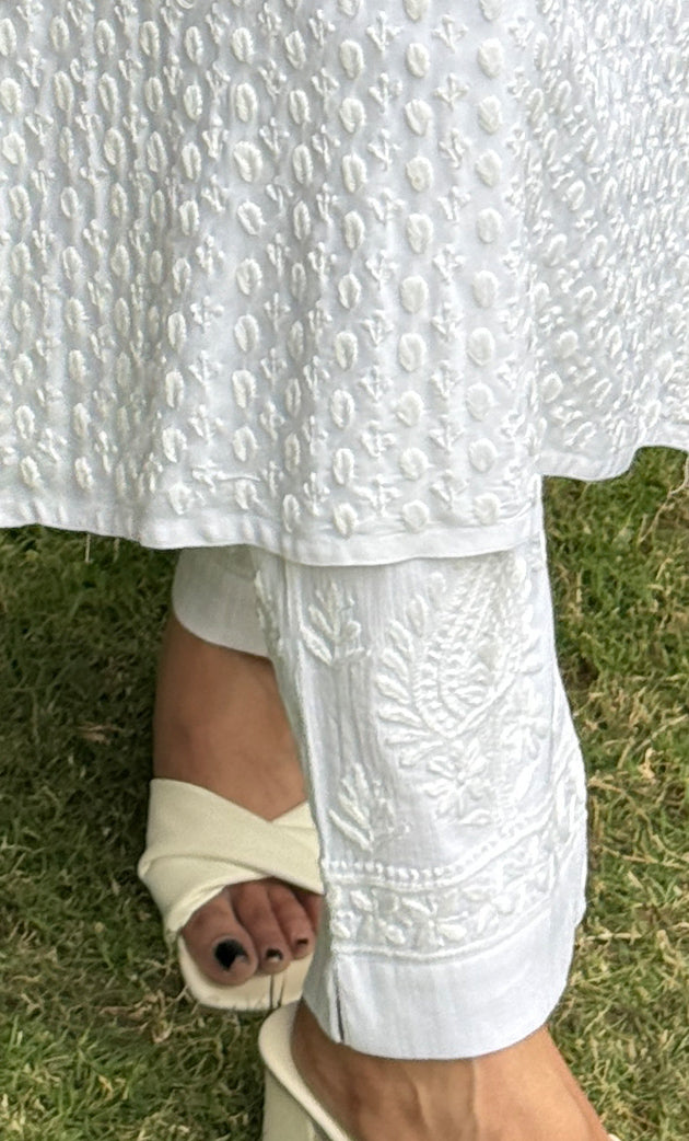 Women's Lucknowi Handcrafted Linen Cotton Chikankari Pant - HONC0298419