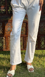 将图像加载到图库查看器中, Women's Lucknowi Handcrafted Cotton Chikankari Pant - HONC0250583