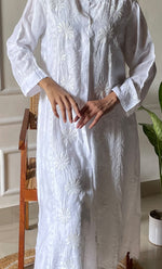 将图像加载到图库查看器中, Women's Lakhnavi Handcrafted Cotton Chikankari Kurti And Plazzo Set - HONC0289250