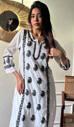 将图像加载到图库查看器中, Pakeezah Women's Lucknowi Handcrafted Cotton Chikankari Kurti - HONC0171316