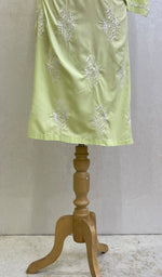 将图像加载到图库查看器中, Sufiyani Women's Lucknowi Handcrafted Cotton Chikankari Kurti - HONC161351