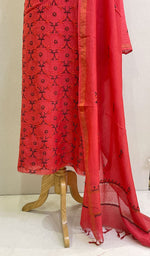 Load image into Gallery viewer, Women's Lakhnavi Handcrafted Maheshwari Mul Chanderi Kurta And Dupatta Set - HONC0172457