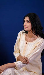 Load image into Gallery viewer, Jubina Women's Lucknowi Handcrafted Cotton Chikankari Kurti - HONC0164307