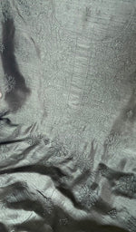 将图像加载到图库查看器中, Women's Lakhnavi Handcrafted White Raw Silk Chikankari Unstitched Kurti Fabric - HONC0151900