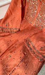 Load image into Gallery viewer, Women's Lakhnavi Handcrafted Mul Chanderi Semi-Stitched Kurta And Dupatta Set - HONC0323627