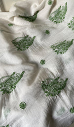 将图像加载到图库查看器中, Women's Lakhnavi Handcrafted Mul Chanderi Kurta And Dupatta Set - HONC0263963