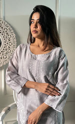 Load image into Gallery viewer, Women's Lakhnavi Handcrafted Mul Chanderi Chikankari Top - HONC0329107