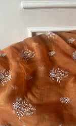 将图像加载到图库查看器中, Women's Lakhnavi Handcrafted Pure Organza Chikankari Unstitched Kurta And Dupatta Set- HONC0319189