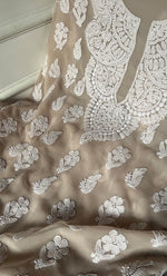 将图像加载到图库查看器中, Laila Women's Lucknowi Handcrafted Faux-Georgette Unstitched Chikankari Suit Material - HONC0330381