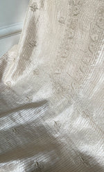 将图像加载到图库查看器中, Lucknowi Handcrafted Munga Silk Chikankari Unstitched Men's Kurta Fabric - HONC0282779