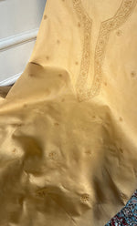 将图像加载到图库查看器中, Lucknowi Handcrafted Cotton Chikankari Unstitched Men's Kurta Fabric - HONC0289839