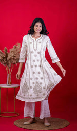 将图像加载到图库查看器中, Divya Women's Lucknowi Handcrafted Cotton Chikankari Anarkali Dress - HONC0213345