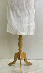 Load image into Gallery viewer, Mehreen Women's Lucknowi Handcrafted Cotton Chikankari Kurti - HONC0163024