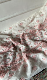 将图像加载到图库查看器中, Women's Lakhnavi Handcrafted Mul Chanderi Unstitched Kurta And Dupatta Set - HONC0365503