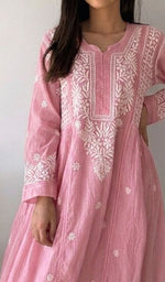 Load image into Gallery viewer, Fariah Women's Lucknowi Handcrafted Mul Chanderi Chikankari Kurti - HONC0846498