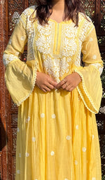 Load image into Gallery viewer, Fariah Women's Lucknowi Handcrafted Mul Chanderi Chikankari Kurti - HONC0264995