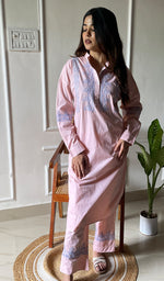 将图像加载到图库查看器中, Enayat Women's Lakhnavi Handcrafted Cotton Chikankari Oversized Kurta And Pant Set - HONC0297451