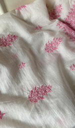 将图像加载到图库查看器中, Women's Lakhnavi Handcrafted Mul Chanderi Kurta And Dupatta Set - HONC0257361