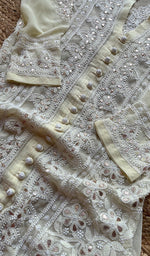 将图像加载到图库查看器中, Women's Lakhnavi Handcrafted Faux-Georgette Chikankari Kurti - HONC0234543