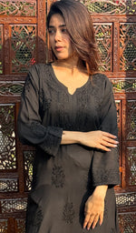 将图像加载到图库查看器中, Women's Lucknowi Handcrafted Modal Cotton Chikankari Kurti - HONC02258550