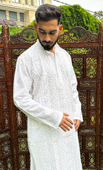 Load image into Gallery viewer, Men's Lucknowi Handcrafted Cotton Chikankari Kurta - HONC0295480