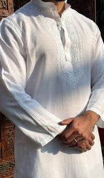 Load image into Gallery viewer, Men's Lucknowi Handcrafted Linen Cotton Chikankari Kurta - HONC0253036