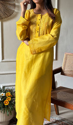 Load image into Gallery viewer, Ishita Women's Lucknowi Handcrafted Chanderi Silk Chikankari Kurti - HONC0340172