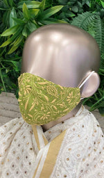 Load image into Gallery viewer, لکھنوی ہاتھ سے تیار شدہ چکنکاری ماسک (5 کا پیک) - NC0M995