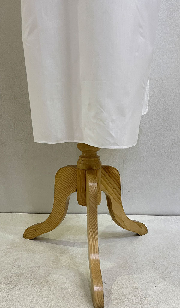 Men's Lucknowi Handcrafted Cotton Chikankari Kurta - HONC096279