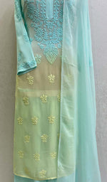 将图像加载到图库查看器中, Lucknowi 手工粘胶乔其纱 Chikankari Kurta Palazzo 带 Dupatta 套装 - HONC0113556