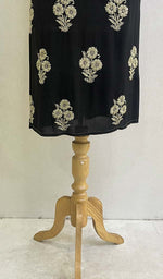 Load image into Gallery viewer, Women's Lucknowi Handcrafted Modal Cotton Chikankari Kurti - HONC0137408