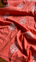 将图像加载到图库查看器中, Women's Lucknowi Handcrafted Cotton Chikankari Kurti - HONC0300977