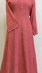 将图像加载到图库查看器中, Pari Women's Lucknowi Handcrafted Muslin Chikankari Kurti - HONC0204782