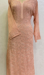 将图像加载到图库查看器中, Women's Lakhnavi Handcrafted Viscose Georgette Chikankari Kurti - HONC0139812
