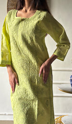 将图像加载到图库查看器中, Shreea Women's Lakhnavi Handcrafted Cotton Chikankari Kurti - HONC0347165